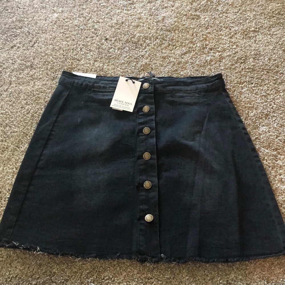 black denim skirt !